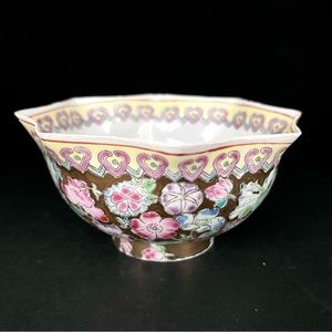Antique 18th‎ Era Chinese Qing Dynasty “QianLong” Porcelain Translucent Bowl
